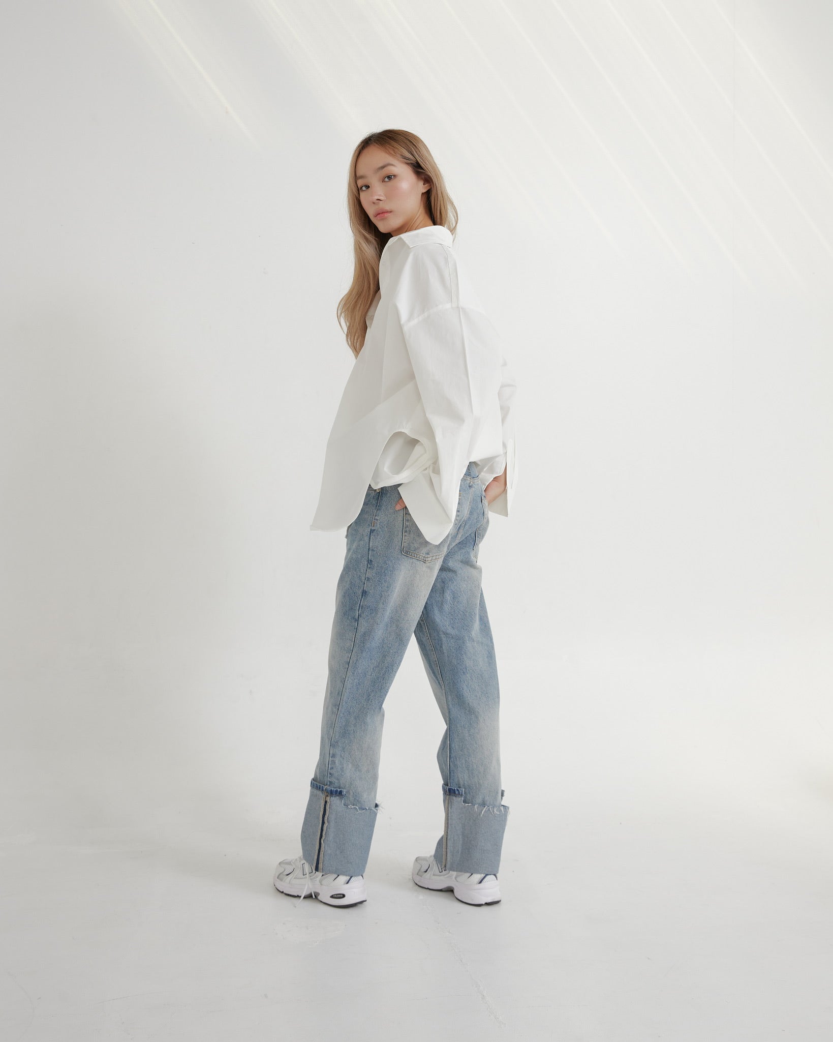GENESIS JEANS