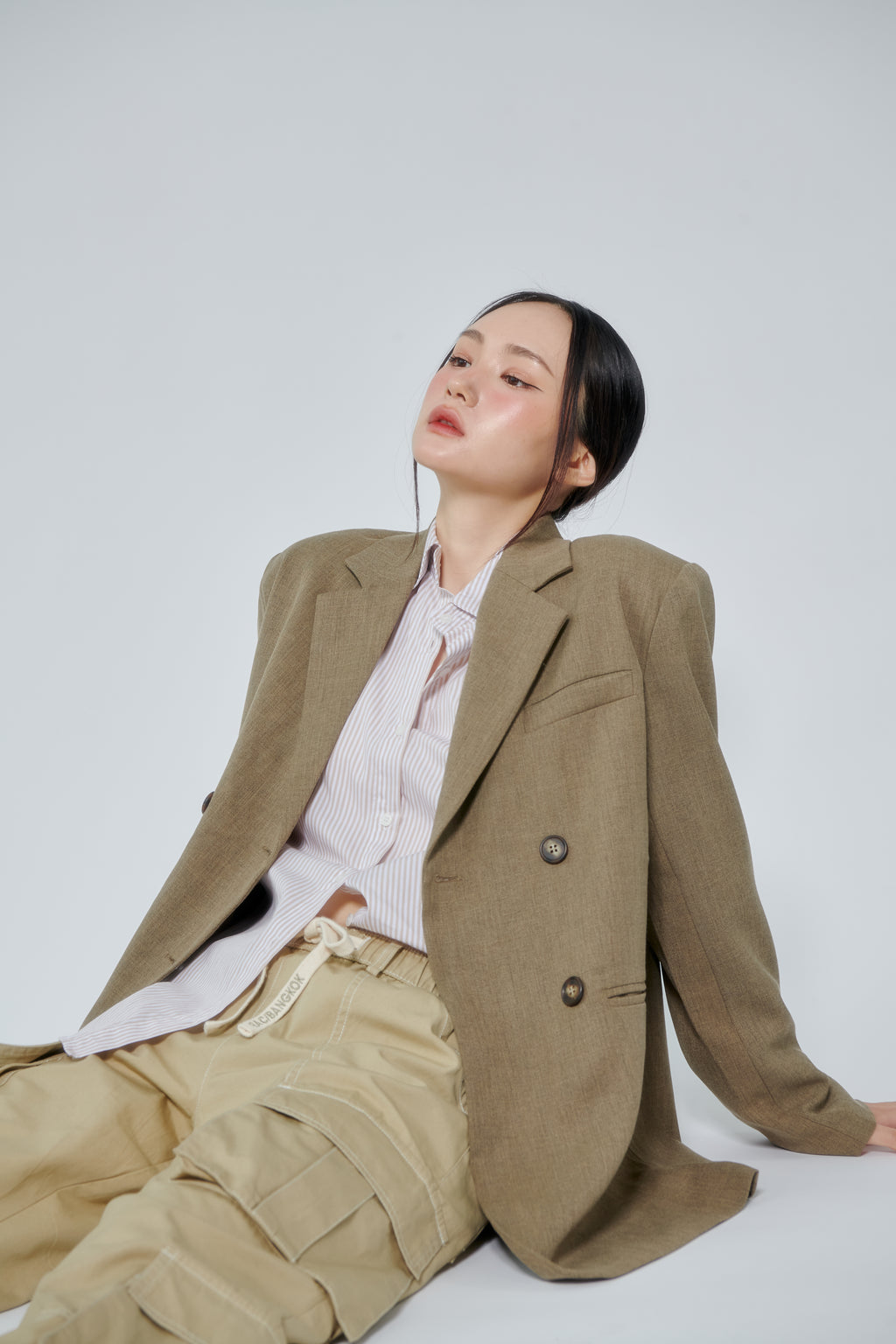 TAILORED BLAZER