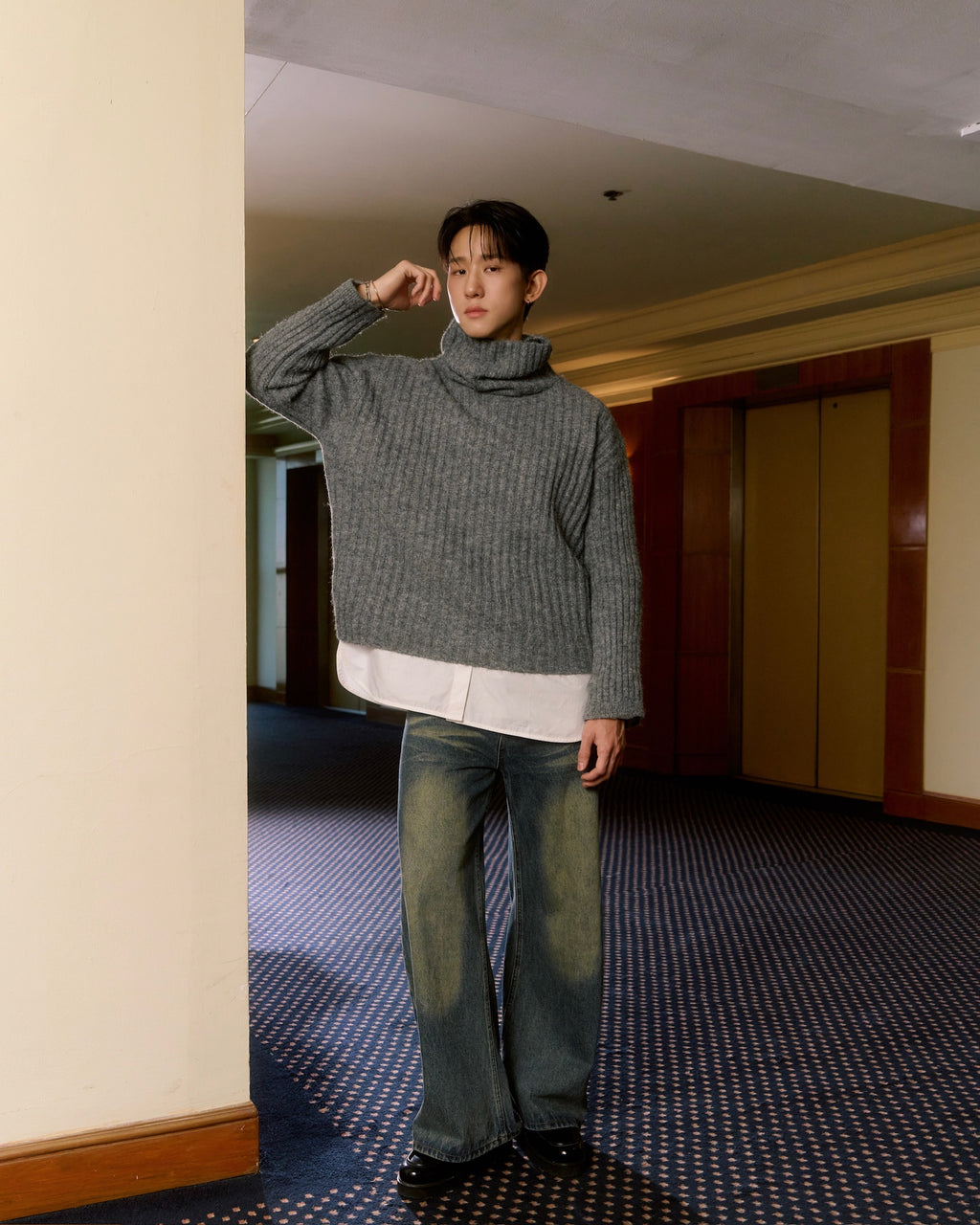LOOSE HIGH NECK SWEATER -Available in 5 colors Grey/ White/ Black/Brown/Burgandy