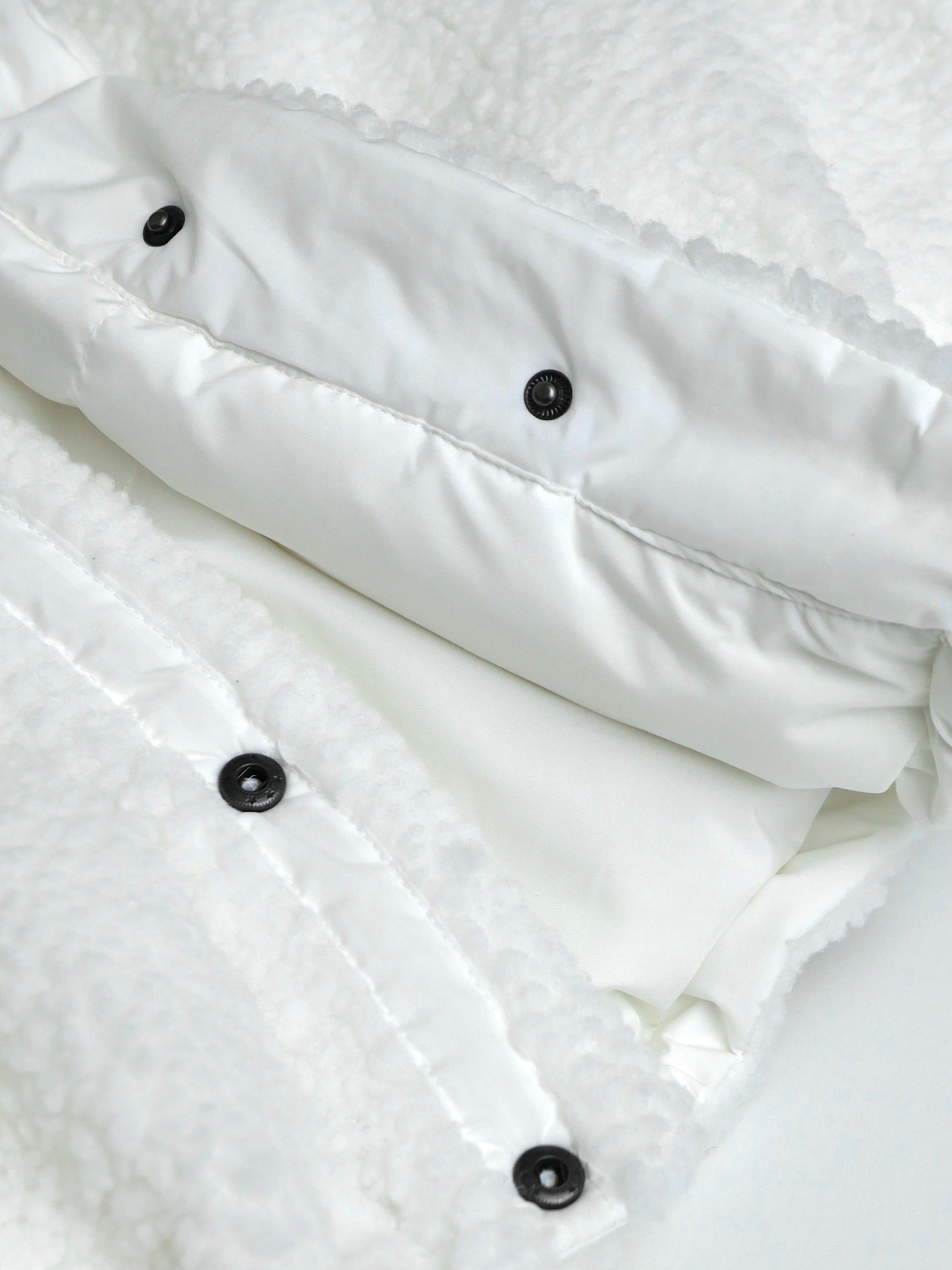 REVERSEABLE DOWN PUFFER JACKET