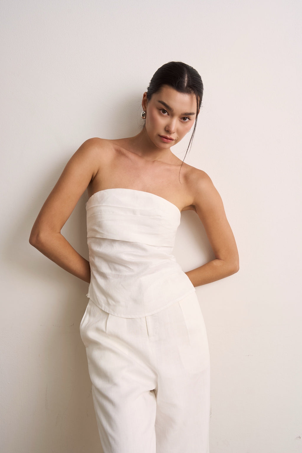 STRAPLESS LINEN TOP
