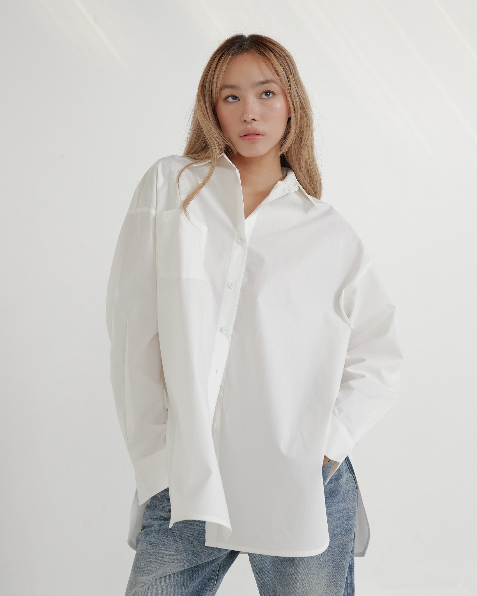 OVERSIZED CURVE SHIRT
