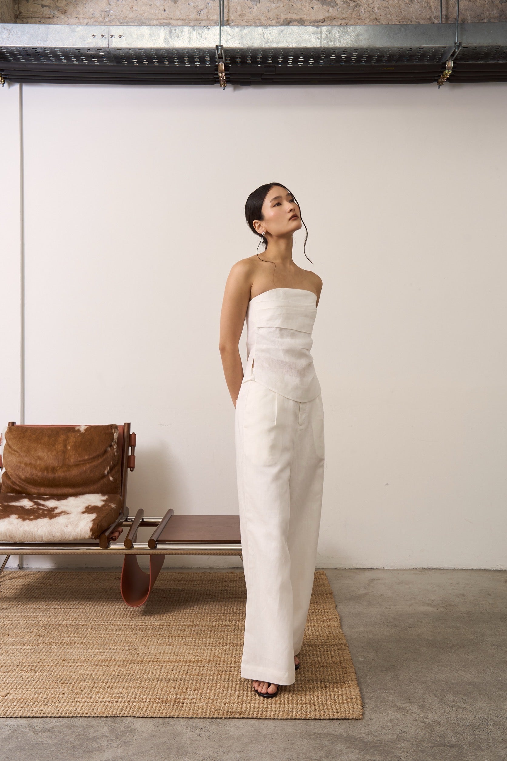 STRAPLESS LINEN TOP