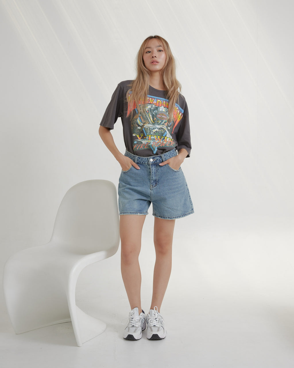 DENIM SHORTS