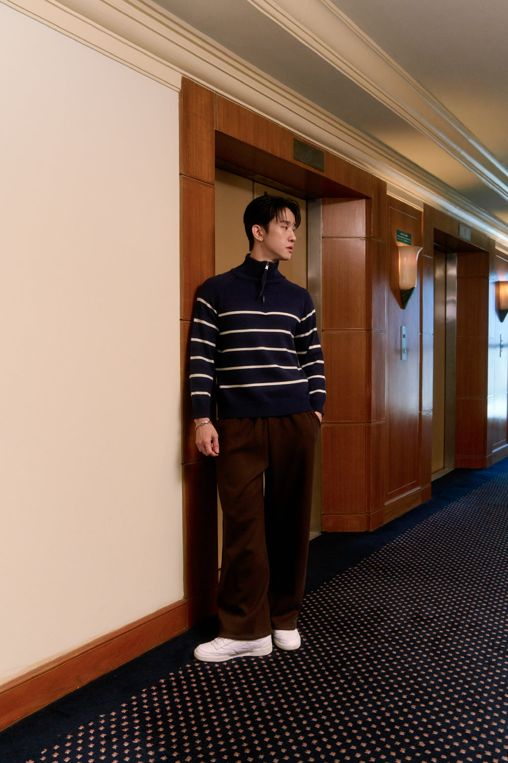 STRIPE KNIT SWEATER