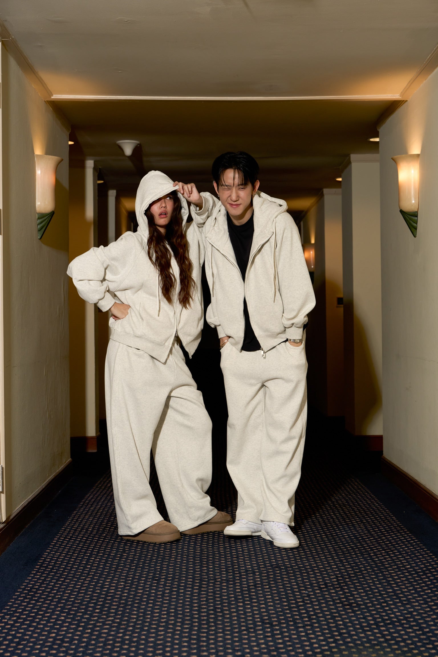 EXTRA WARM HOODIE SET - Available in 2 colors ( Oat, Navy)