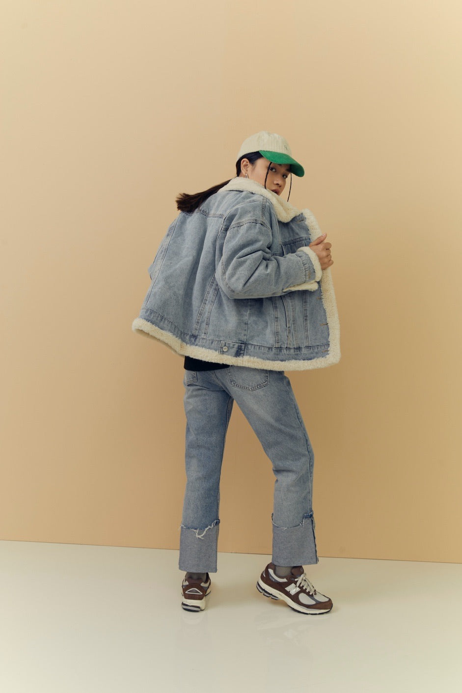 SHERPA TRUCKER DENIM JACKET