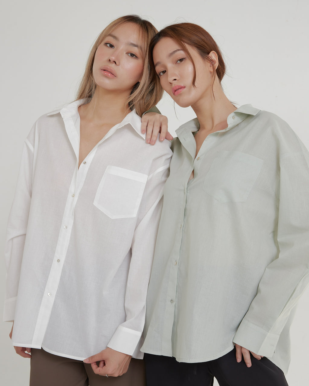 TINY BUTTON SHIRT