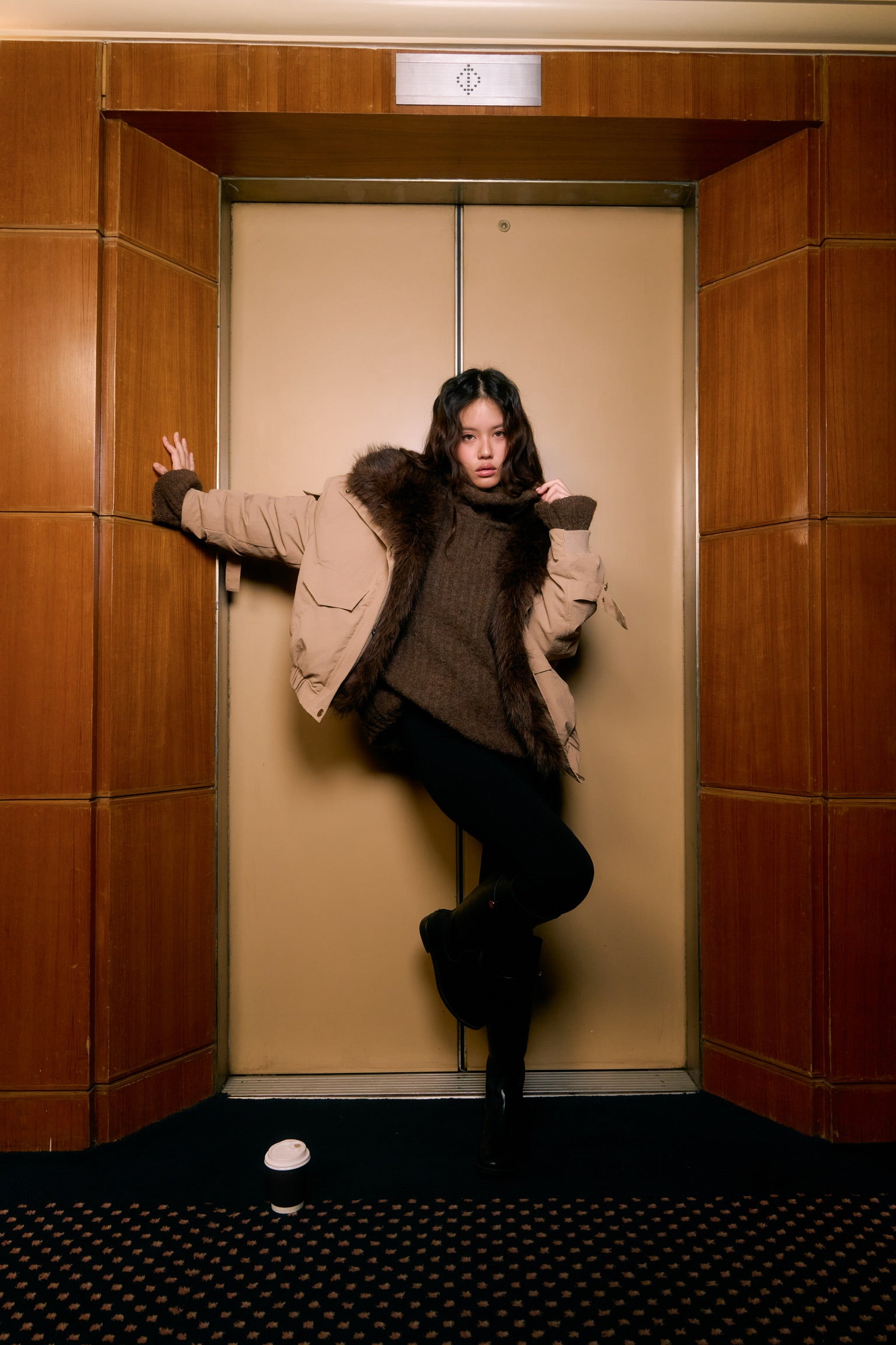 OVERSIZE FUR COLLAR JACKET