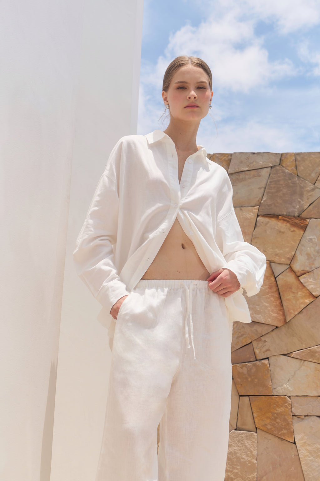 ESSENTIAL LINEN SHIRT