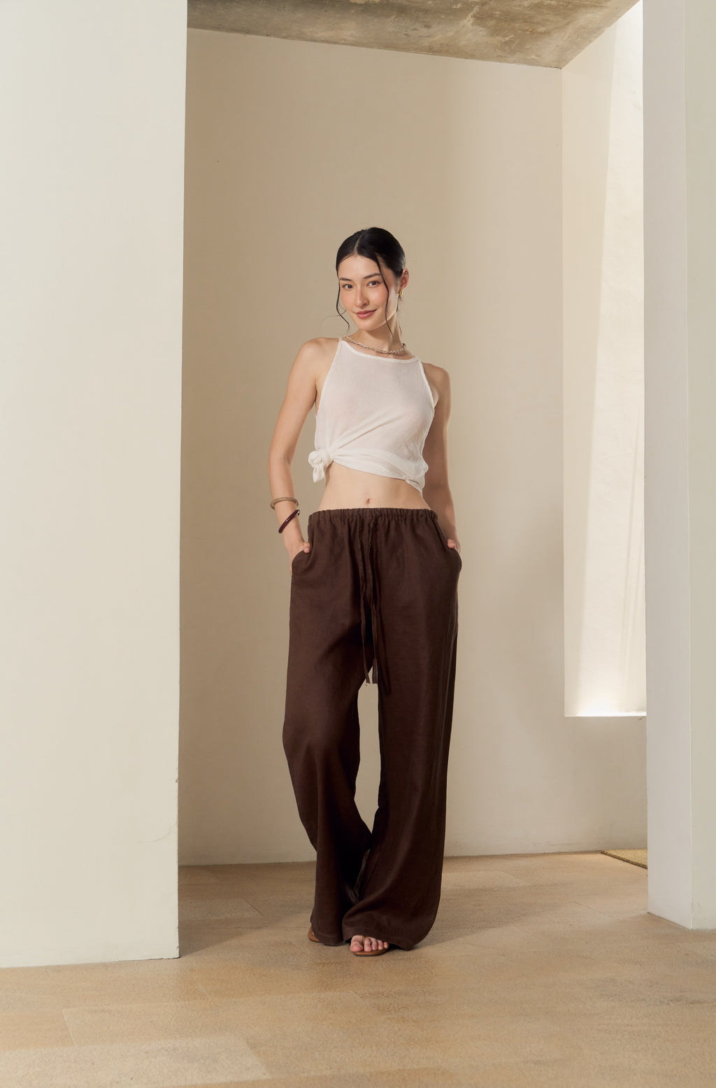 ESSENTIAL LINEN TROUSERS