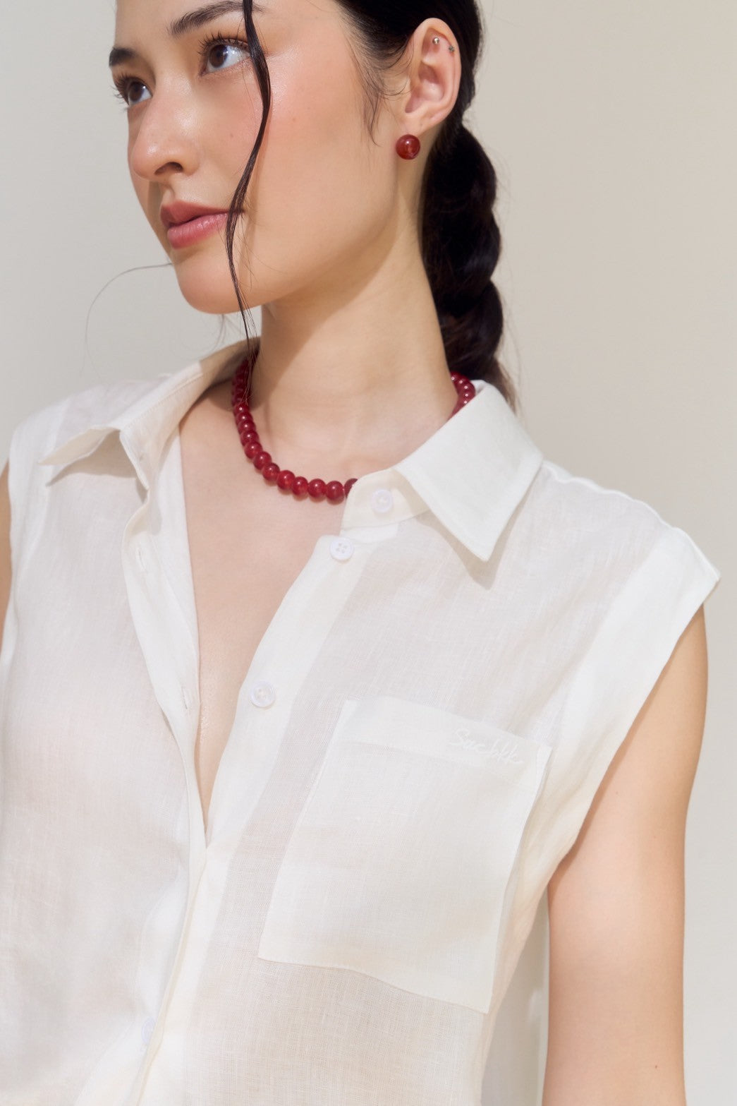 ESSENTIAL LINEN SLEEVELESS SHIRT