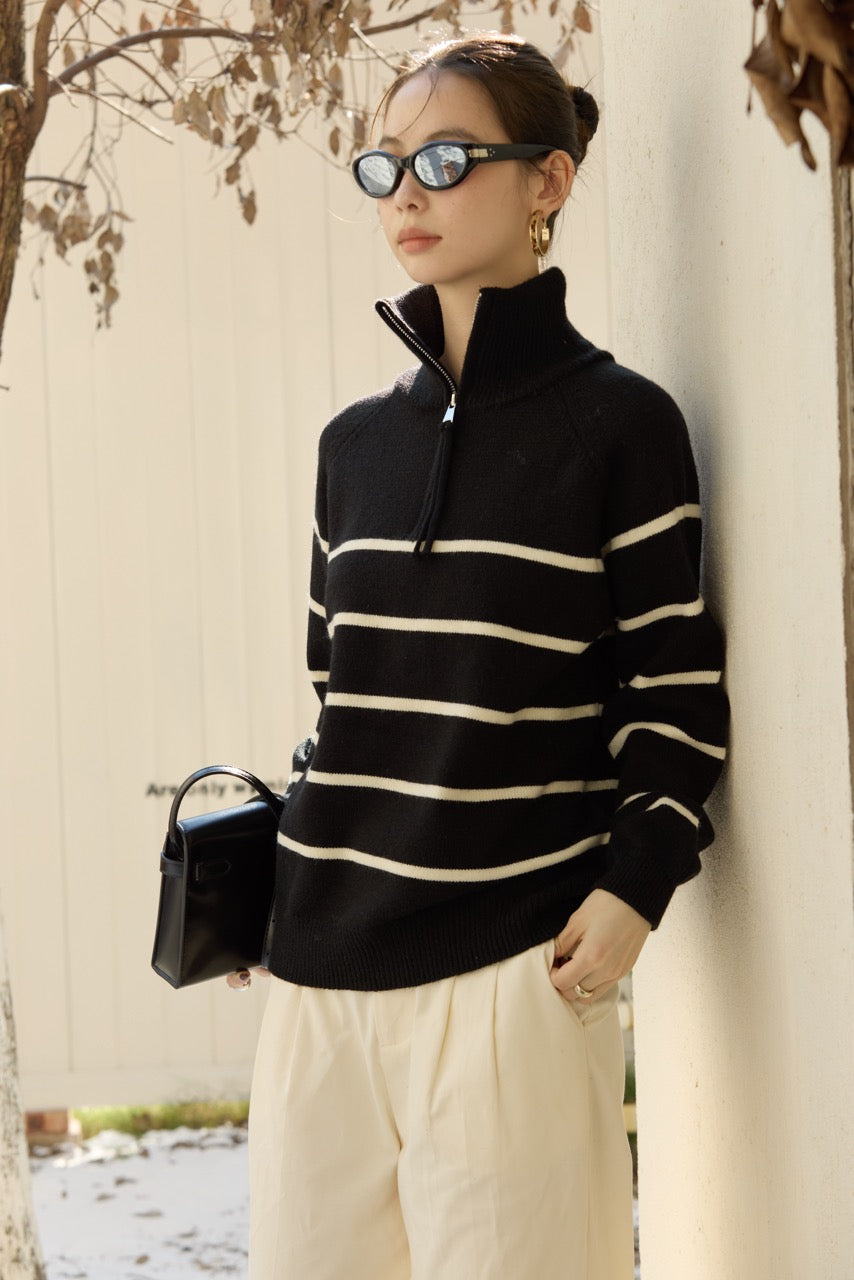 STRIPE KNIT SWEATER