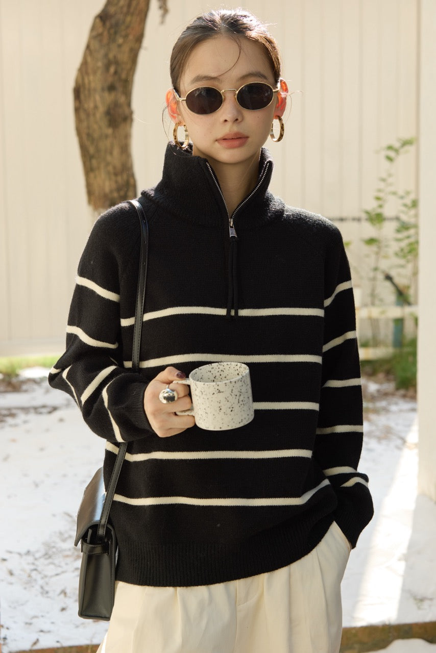 STRIPE KNIT SWEATER