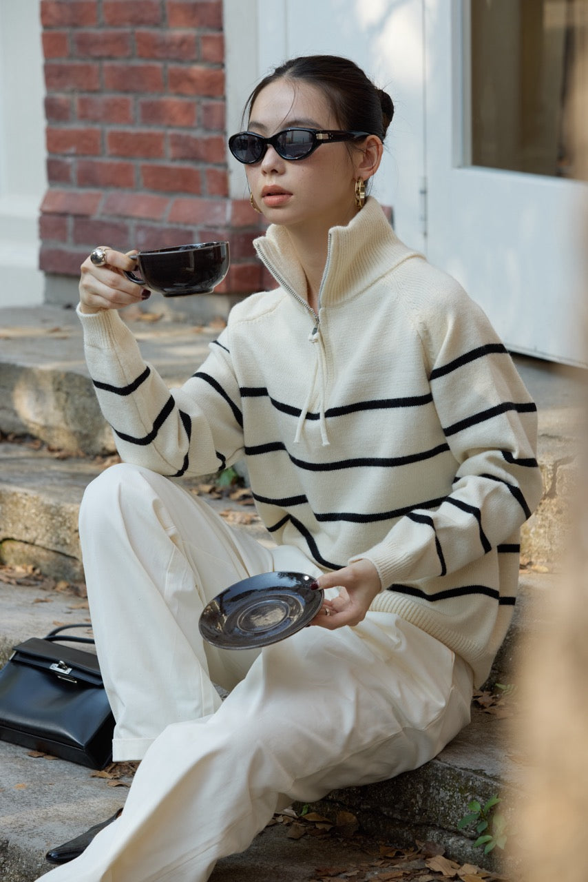 STRIPE KNIT SWEATER
