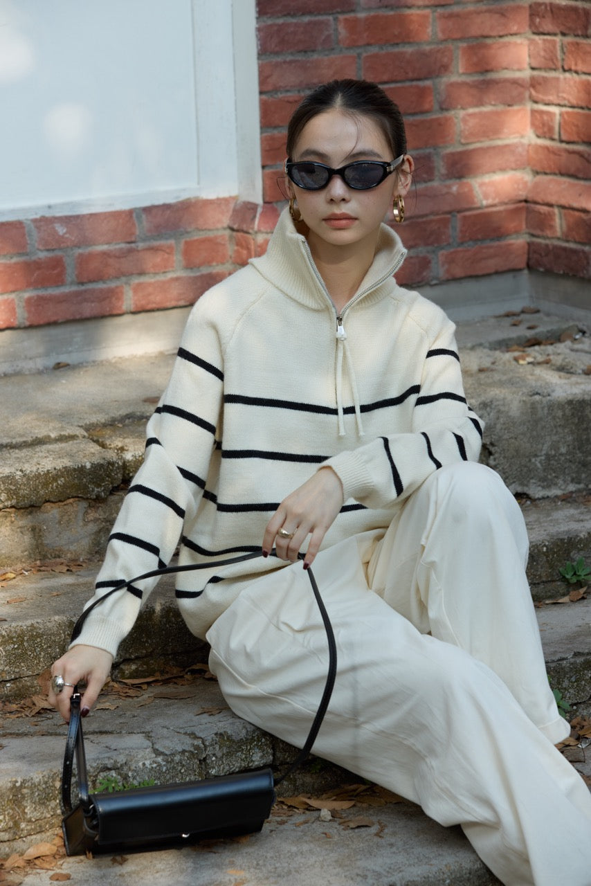 STRIPE KNIT SWEATER