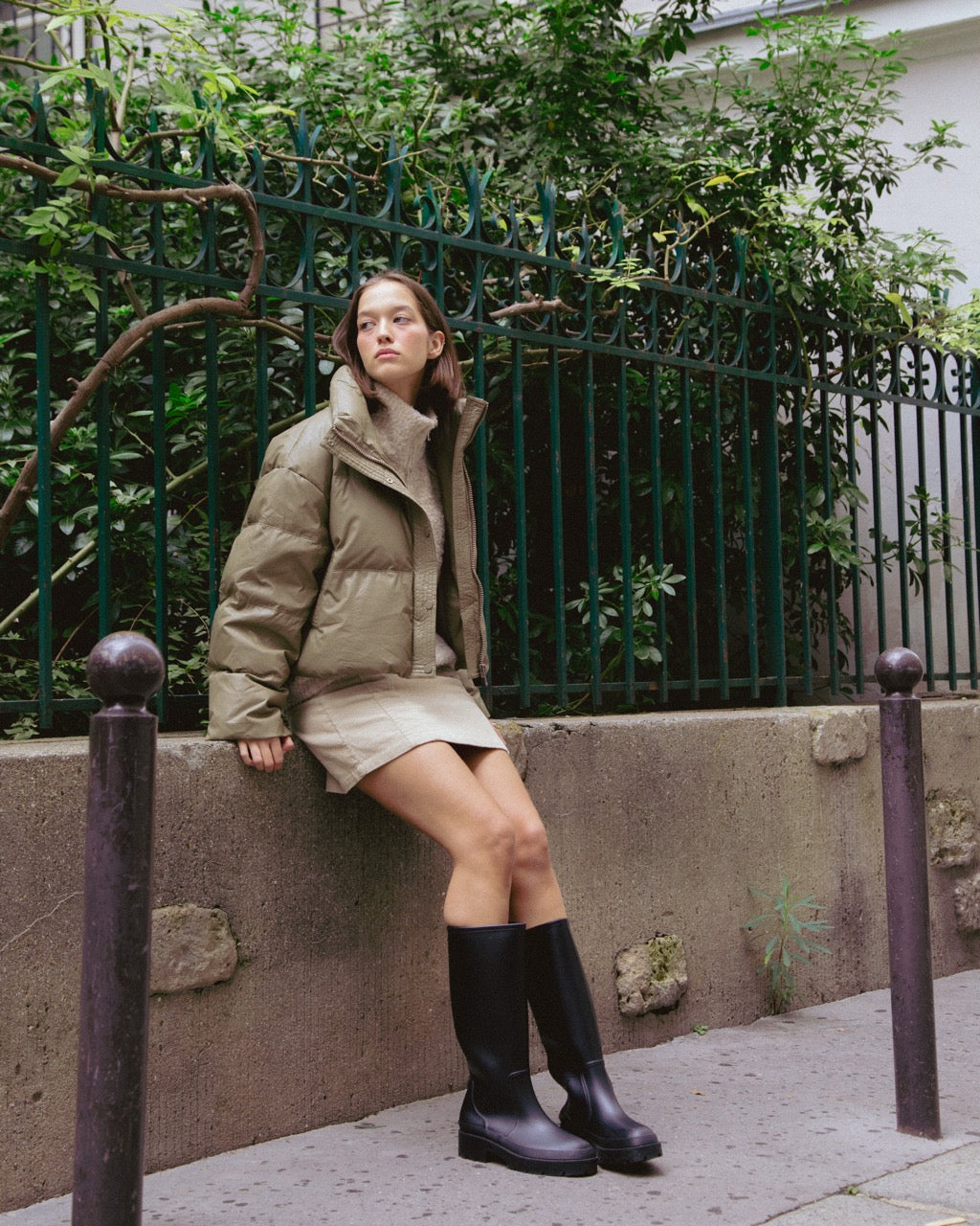 DOWN PUFFER JACKET WITH REMOVABLE HOOD - Available in Brown/ Black/ White/ Green