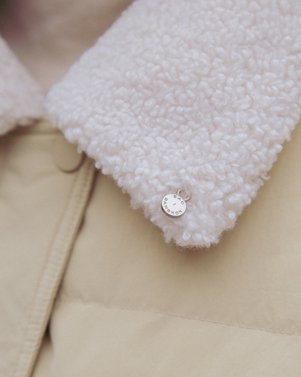 SEMI SHORT DOWN PUFFER JACKET