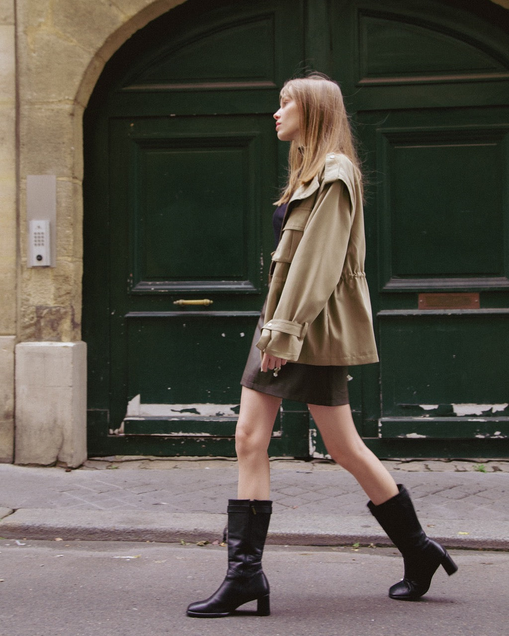 SIGNATURE TRENCH COAT